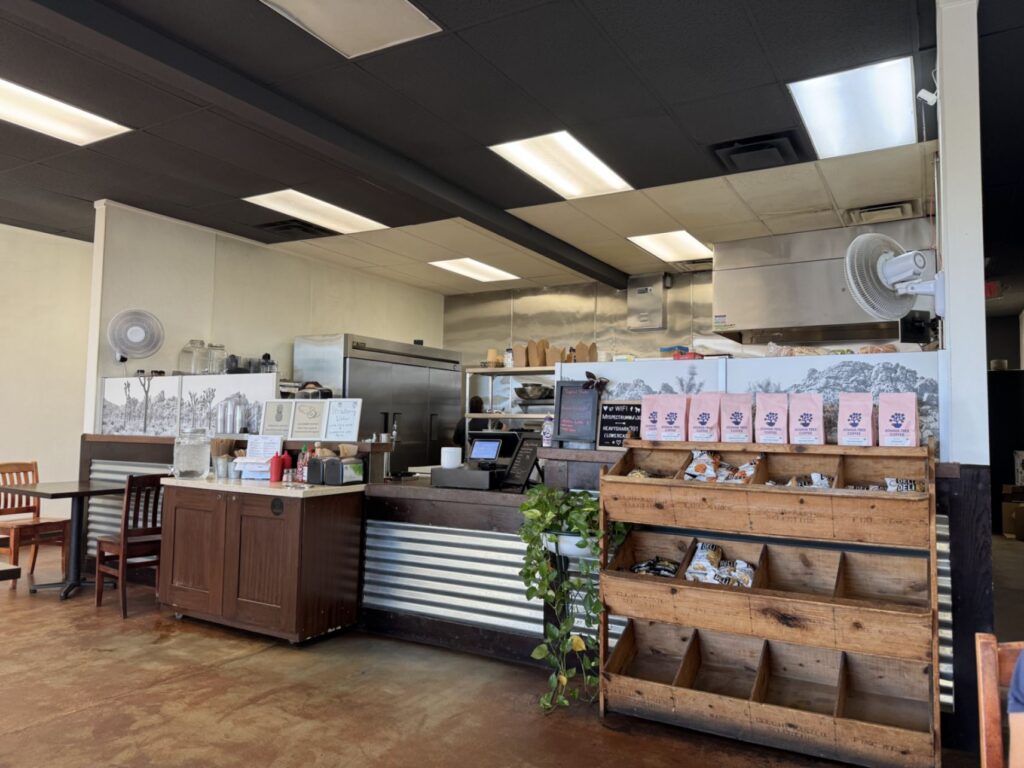 The Yucca Tree Eatery 4